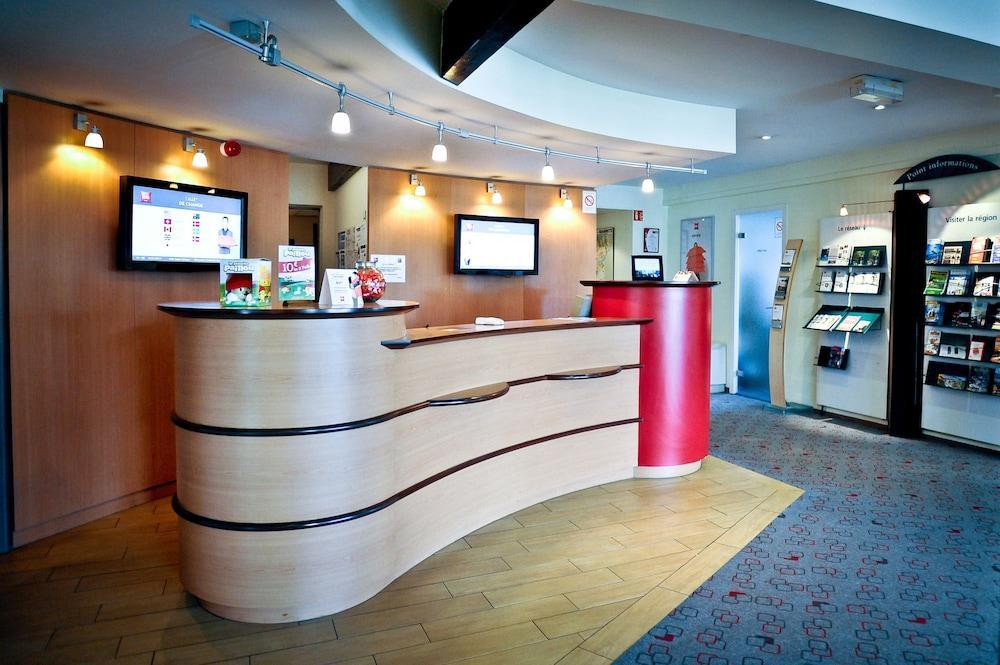 Отель Ibis Biarritz Anglet Aeroport Экстерьер фото