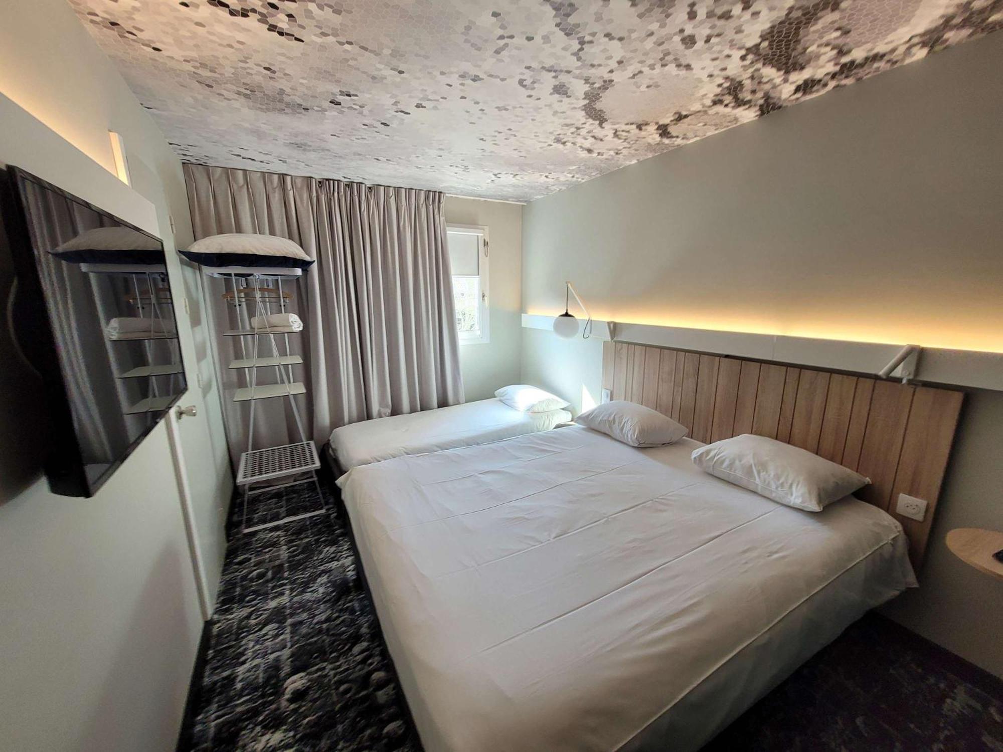 Отель Ibis Biarritz Anglet Aeroport Экстерьер фото