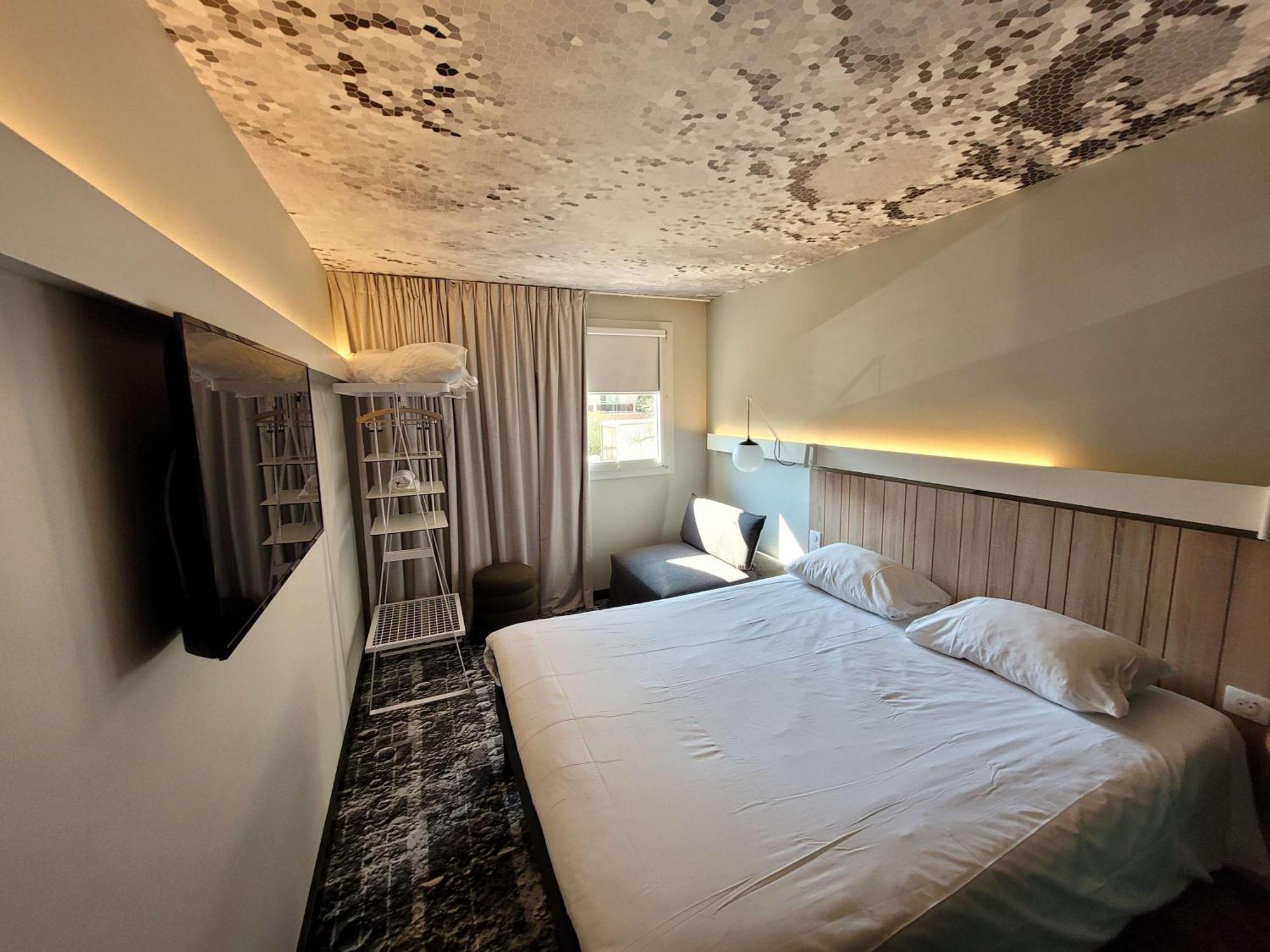 Отель Ibis Biarritz Anglet Aeroport Экстерьер фото