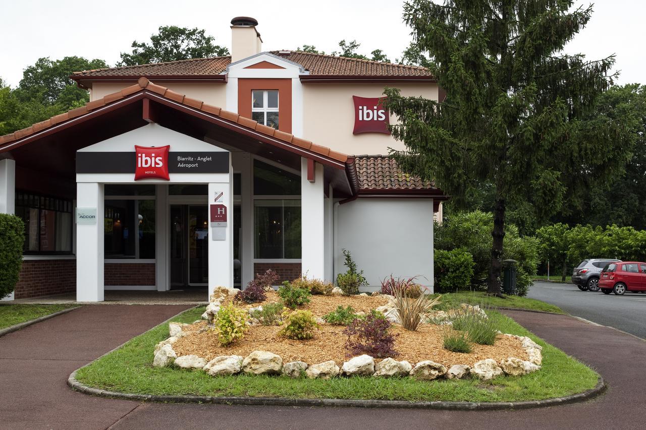 Отель Ibis Biarritz Anglet Aeroport Экстерьер фото
