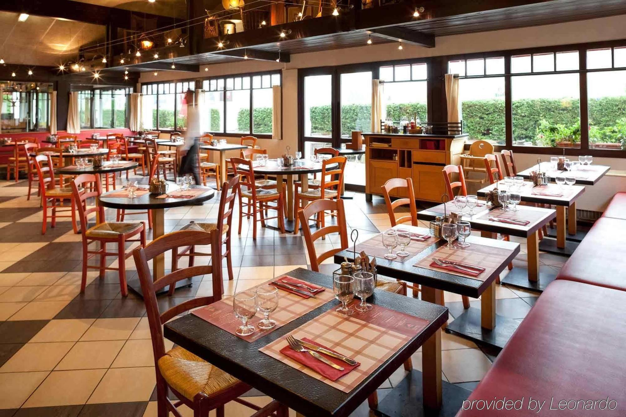 Отель Ibis Biarritz Anglet Aeroport Экстерьер фото