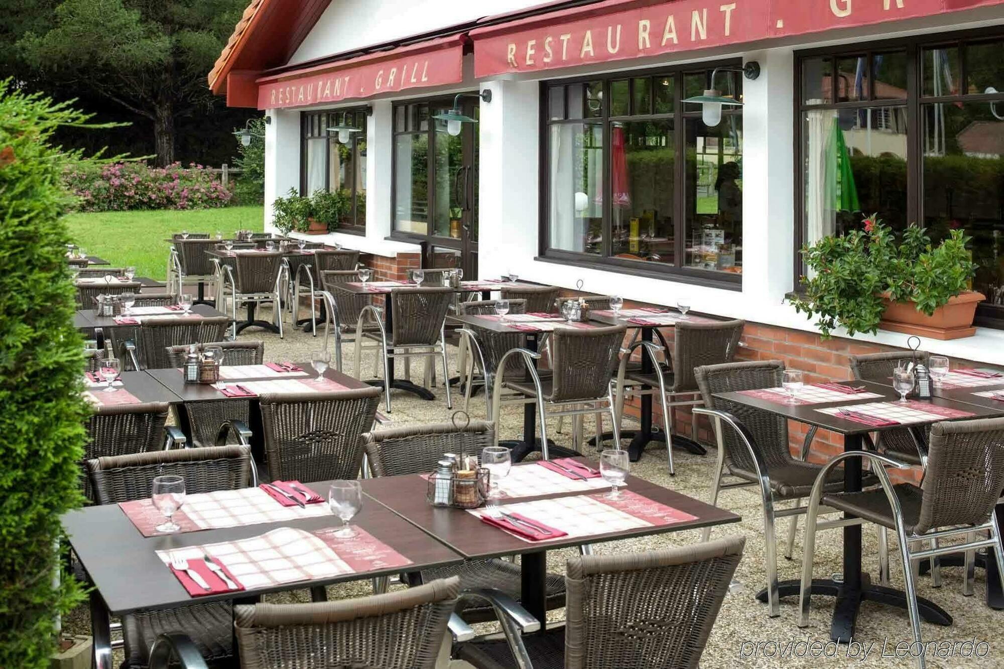 Отель Ibis Biarritz Anglet Aeroport Экстерьер фото